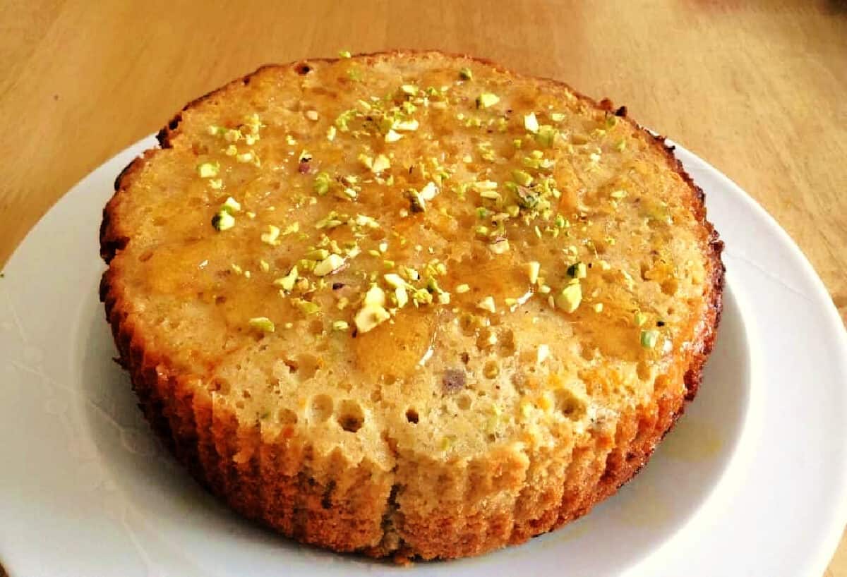 Slow Cooker Orange, Pistachio and Honey Cake