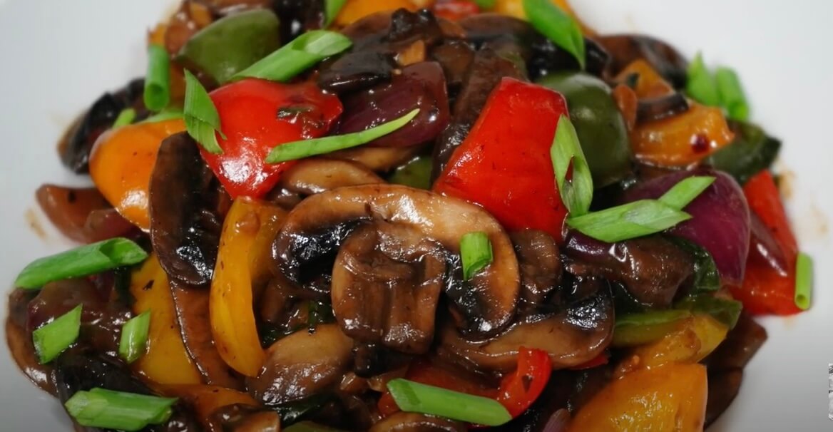 Zucchini Extravaganza: Quick & Easy Mushroom Stir Fry with a Twist
