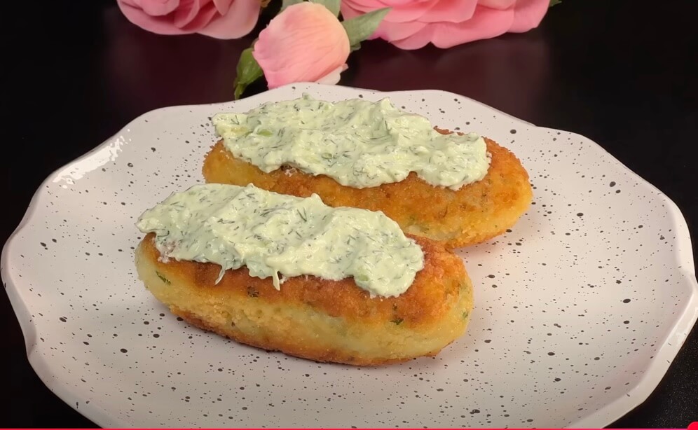Potato Paradise: A Rice & Cheese Extravaganza!