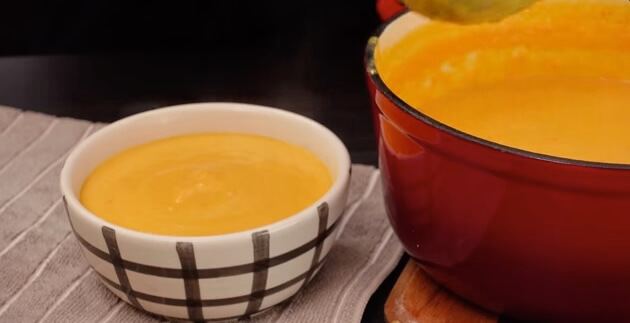 Garden Harvest Carrot Soup: A Colorful Culinary Escape