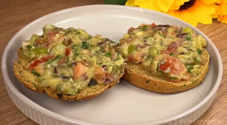 Avocado Bliss: Whip Up Healthy Bread in Just 5 Minutes!