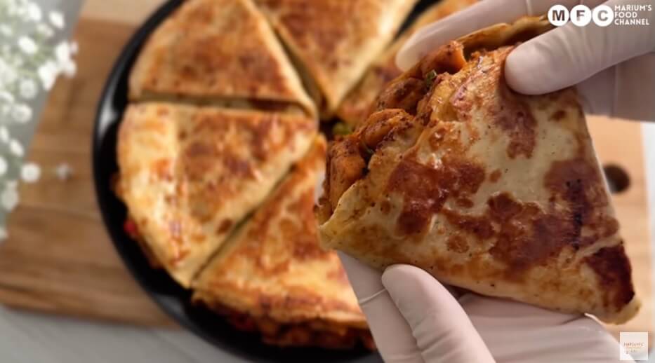Crepes with a Twist: The Ultimate Chicken Shawarma Fusion!