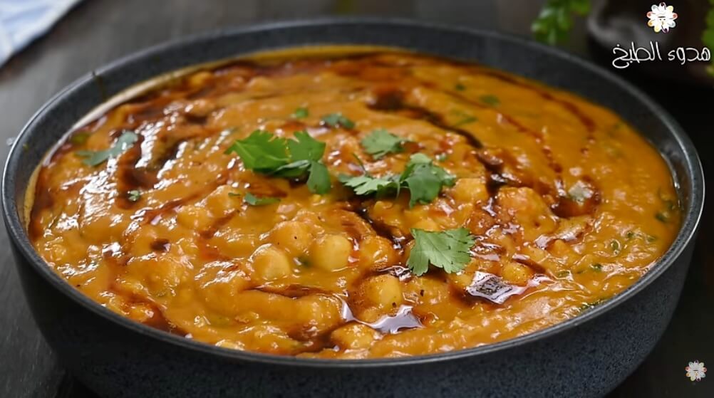 Baked Chickpeas with Tomato sauce & Yogurt.