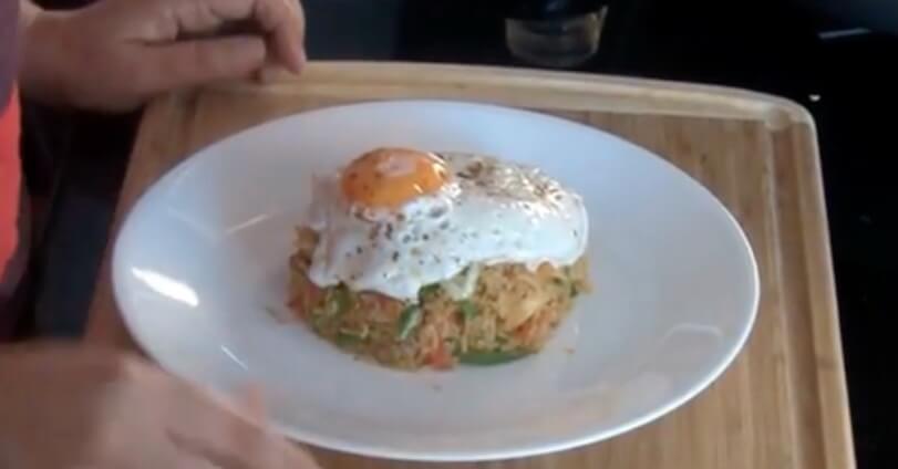 Nasi Goreng Magic: Transforming Leftovers into a Culinary Masterpiece!