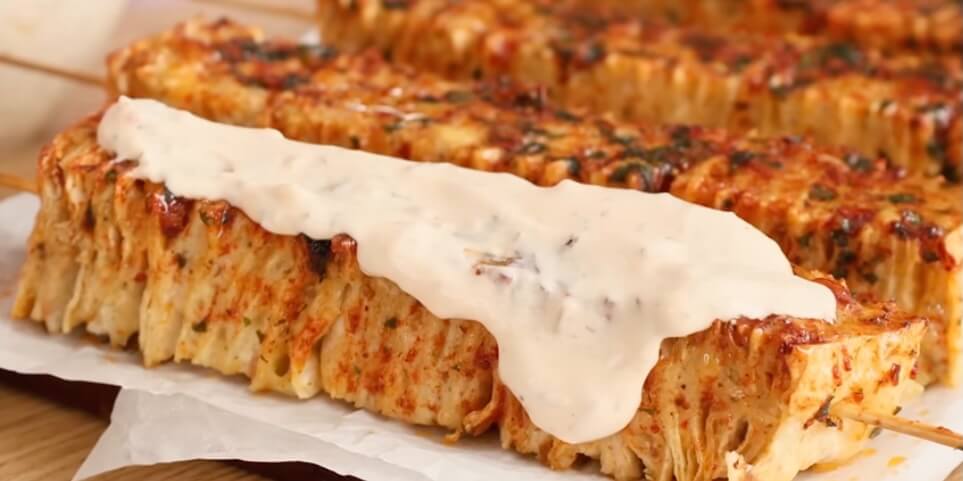 Flavor-Packed Oven Chicken Kebabs: A Mediterranean Delight!