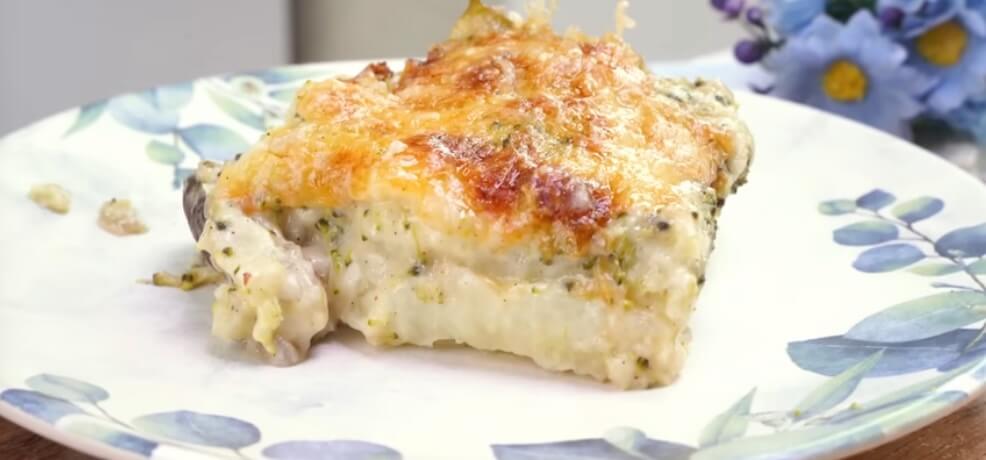 Cheesy Comfort: Broccoli & Potato Gratin Delight!
