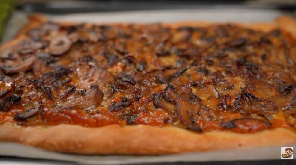 Mushroom Magic: A Crispy Tart Delight!