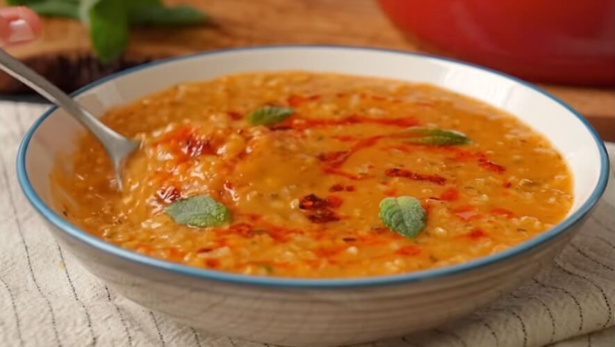 Soul-Warming Mediterranean Red Lentil Soup: Comfort in a Bowl!