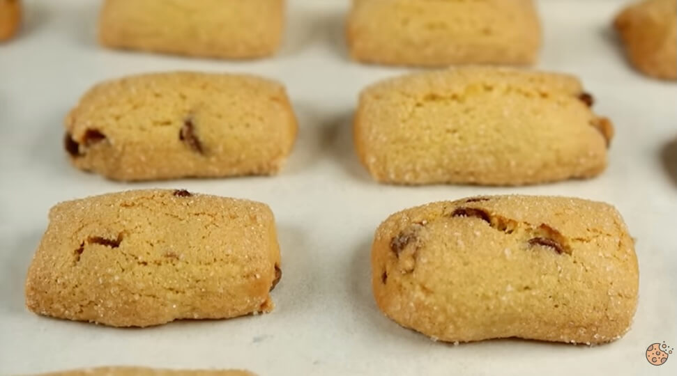 Choco-Amore: The Ultimate Italian Chocolate Chip Cookie Experience