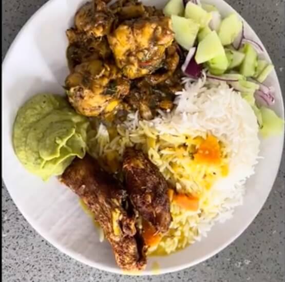 Fiji's Culinary Treasure: Aromatic Chicken Curry Bliss
