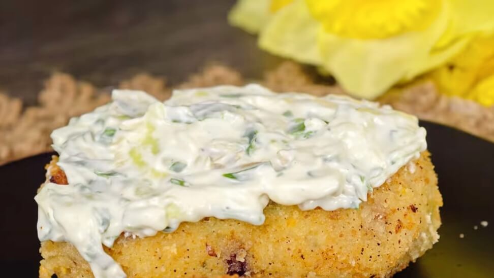 Veggie-Packed Potato Schnitzel: A Crunchy Twist on Tradition!